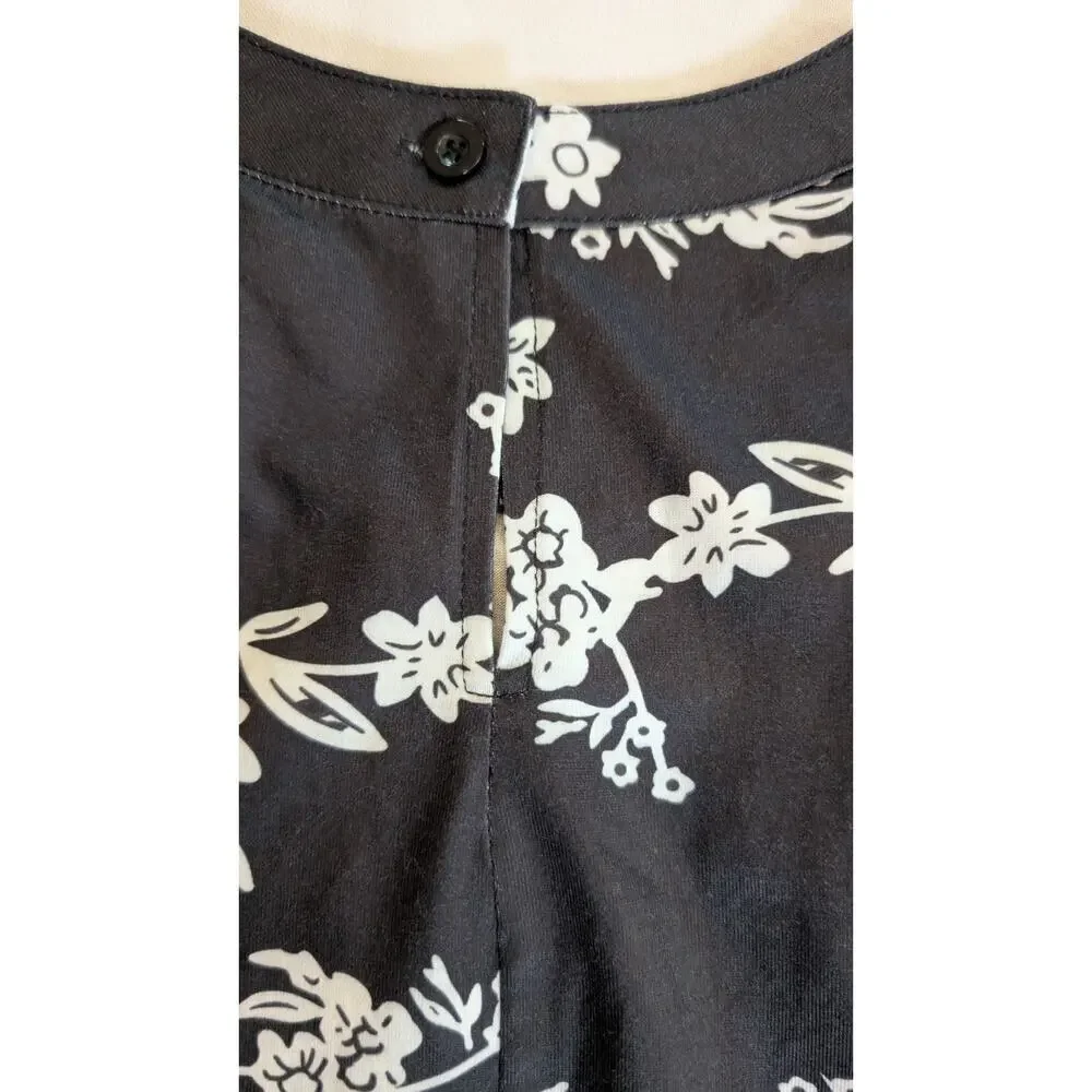 Micoson Crew Neck Sleeveless Floral Black/White Blouse Size M